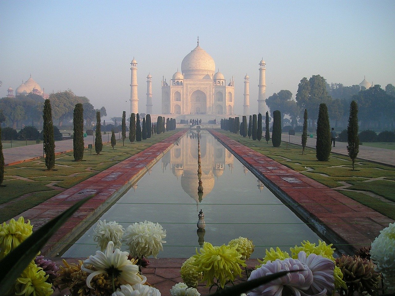 Les plus grands monuments historiques du monde. Signes et symboles